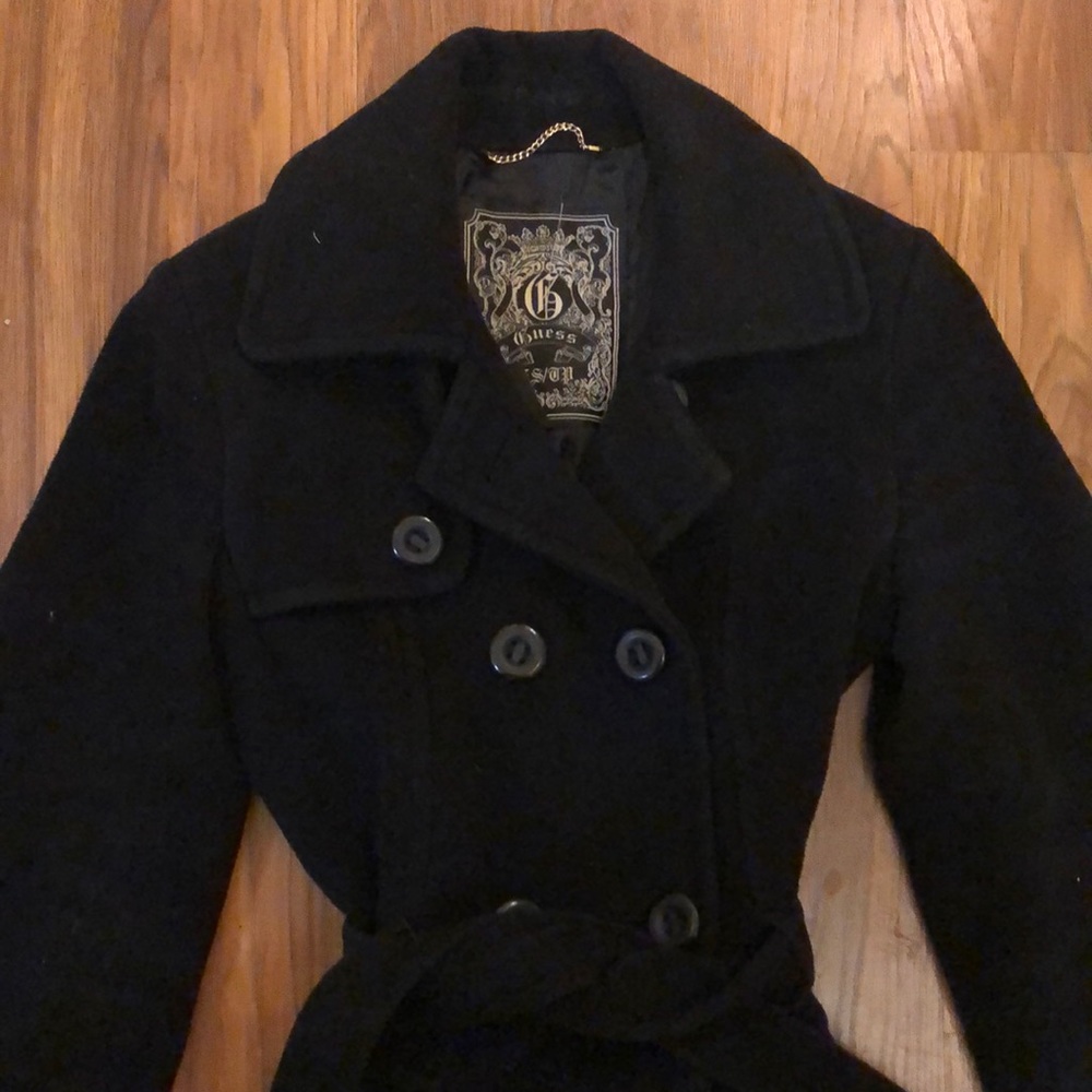 GORGEOUS GUESS WOMENS COAT. XS.